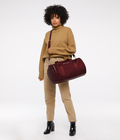 variant::black -- shay oam black