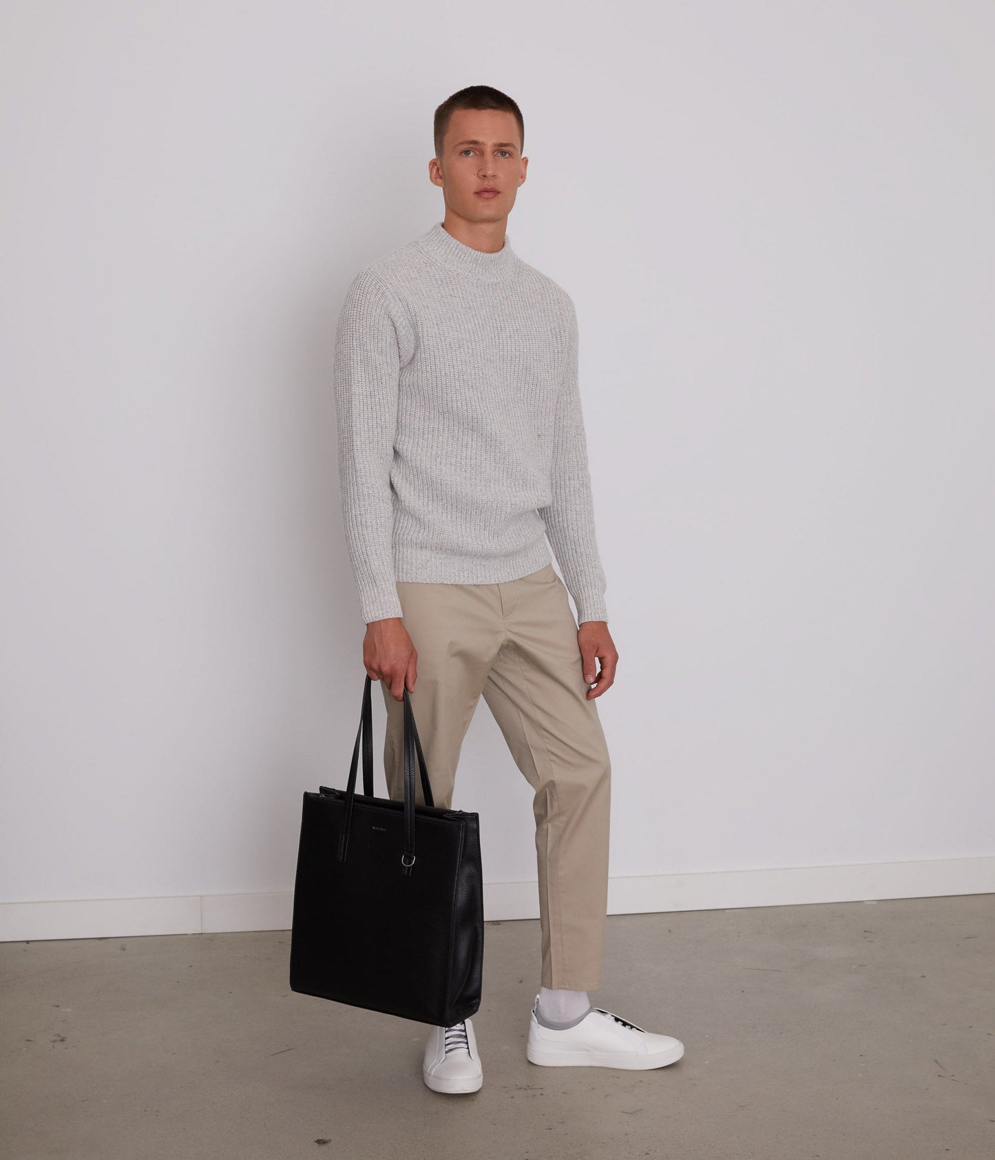 variant:: black -- canci dwell black