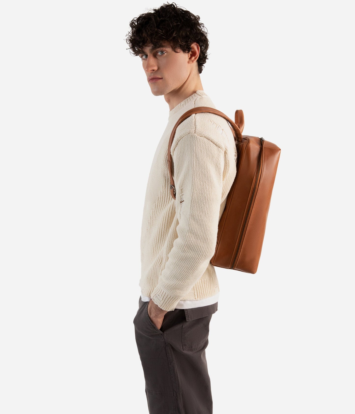 BREMEN Vegan Backpack - Vintage | Color: Brown - variant::chili