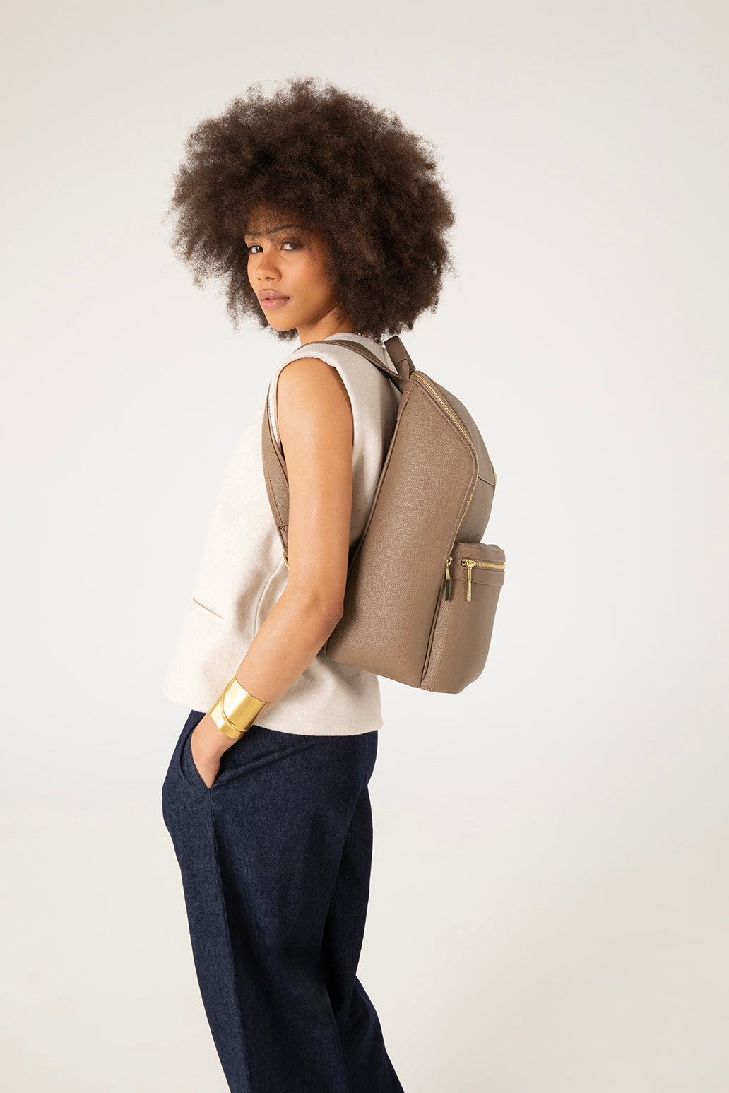 REMI Vegan Backpack – Grain | Color: Toffee - variant::toffee