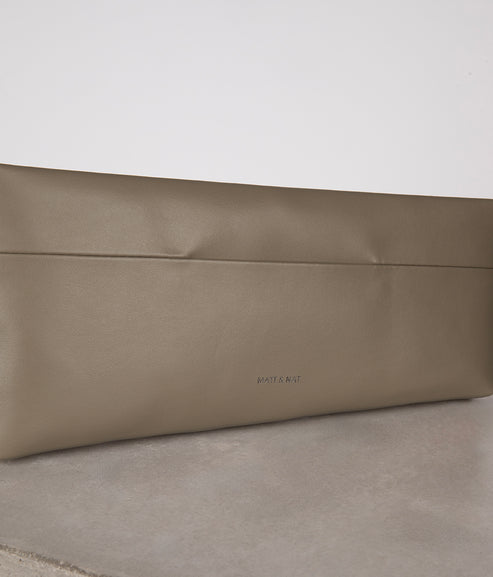 ORNELLA Vegan Clutch - UPPEAL™ | Color: Cappuccino - variant::cappuccino