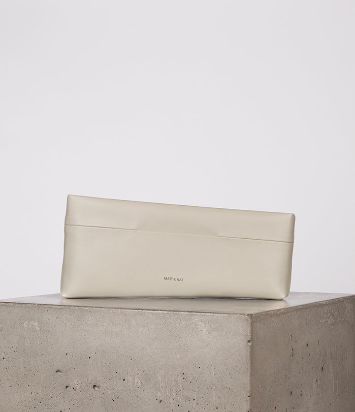 ORNELLA Vegan Clutch - UPPEAL™ | Color: Pearl - variant::pearl