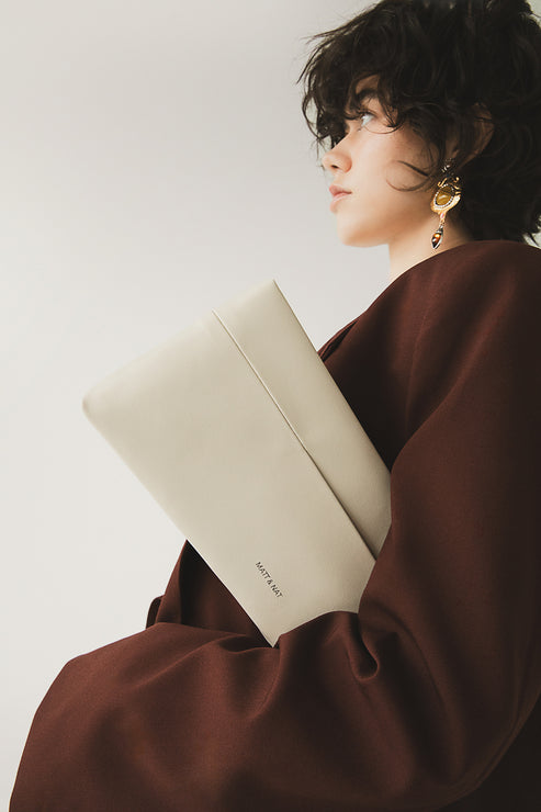 ORNELLA Vegan Clutch - UPPEAL™ | Color: Pearl - variant::pearl