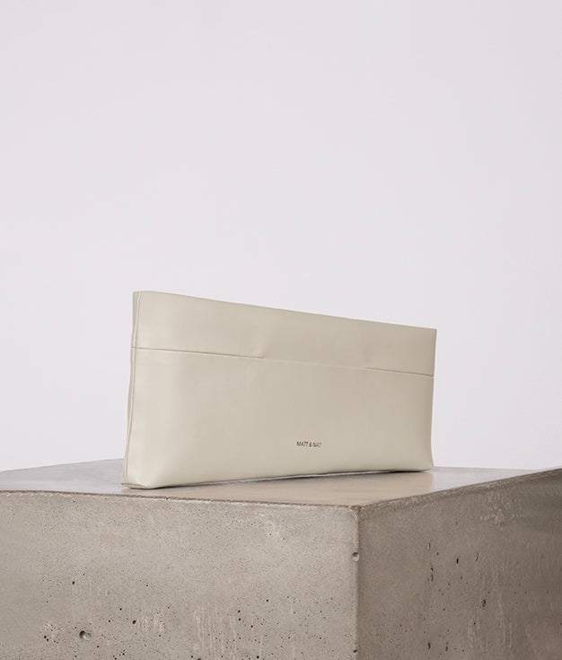 ORNELLA Vegan Clutch - UPPEAL™ | Color: Pearl - variant::pearl