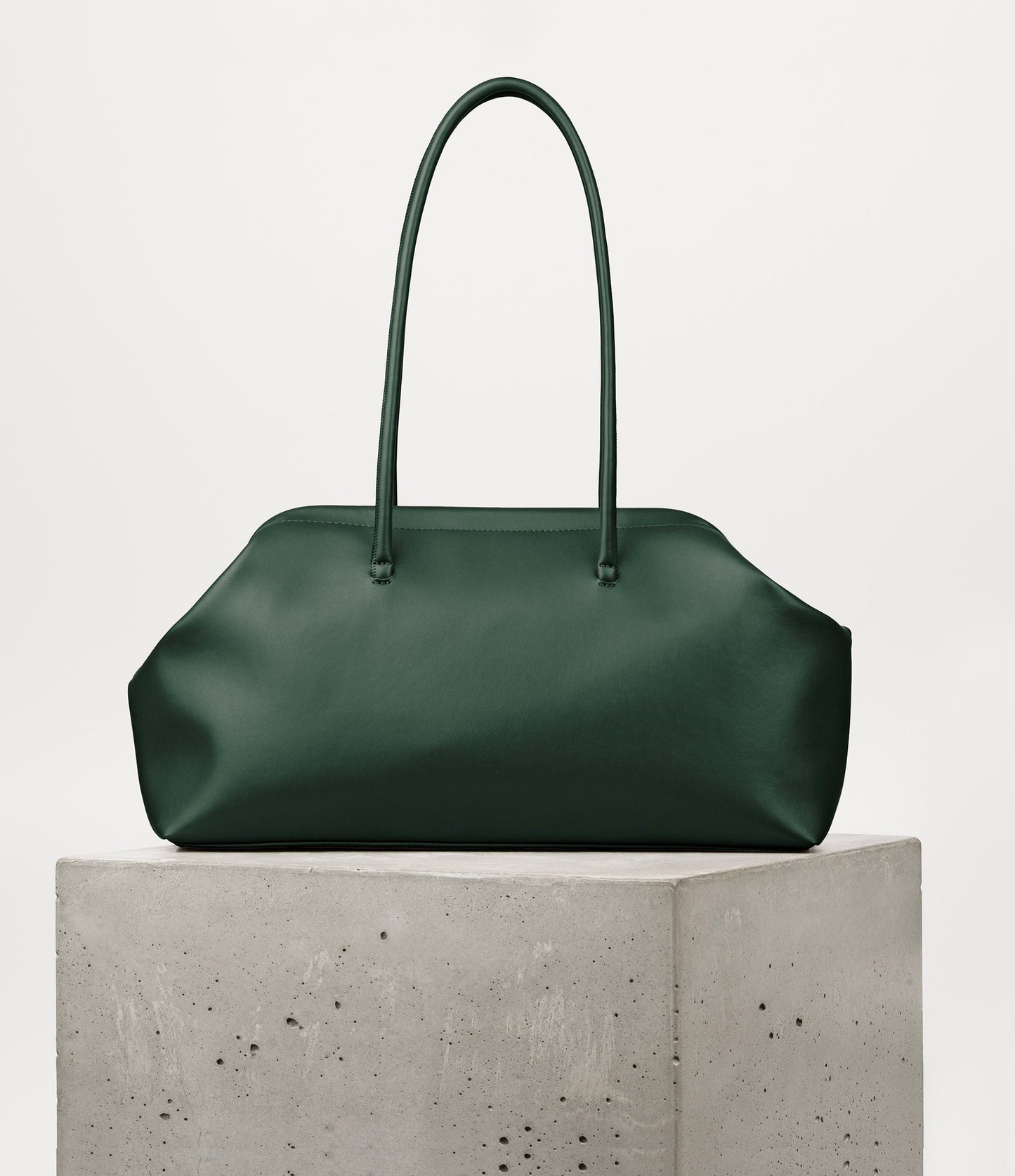 FLORENCE Vegan Tote Bag - UPPEAL™ | Color: Wreath - variant::wreath