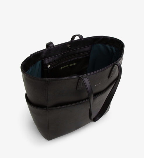 variant:: black -- tamara dwell black