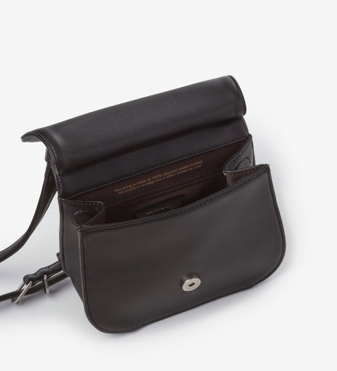 variant:: blacks -- lunamini loom blacks