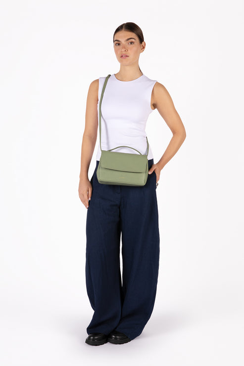 JODI Vegan Crossbody Bag – Forum | Color: Fennel - variant::fennel