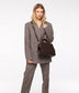 variant::black -- gloria sm dwell black