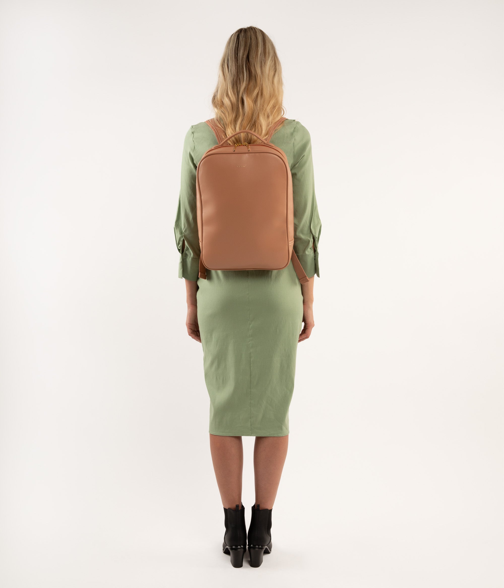 デザイン&機能性◎ワーキング女性に【MATT&NAT】ALEX BACKPACK ALEX Vegan Backpack - Loom | Matt & Nat USA