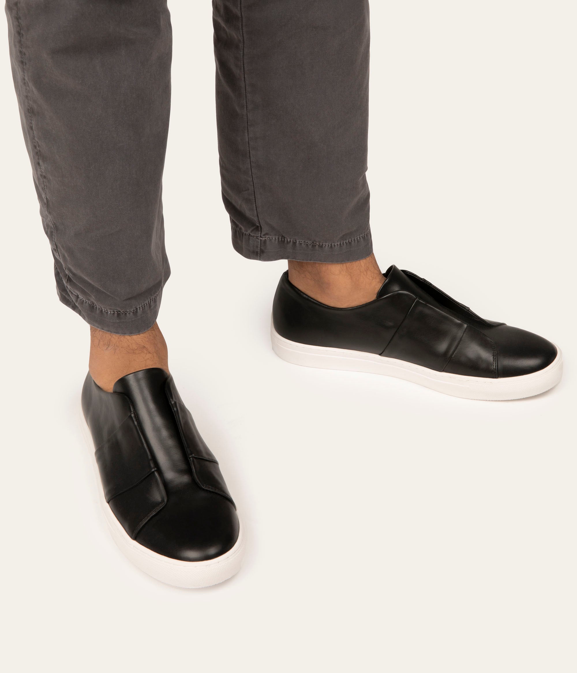 スニーカー ROYCO SNEAKERS IN LE CHAT DE LA MAISON NAPPA Royco Sneaker In Nappa Calfskin With Cherryfic Pattern for