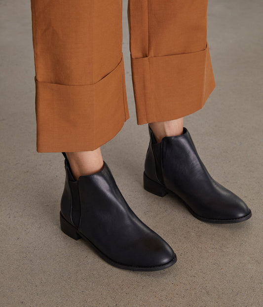 JOLIETTE Women's Vegan Flat Boots | Color: Black - variant::black