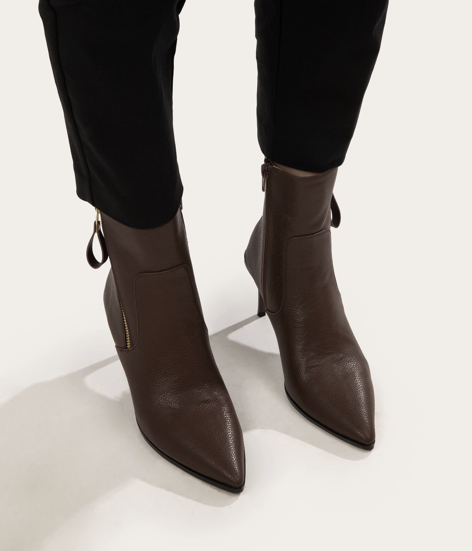 ALAIA Women's Vegan Boots | Matt & Nat USA