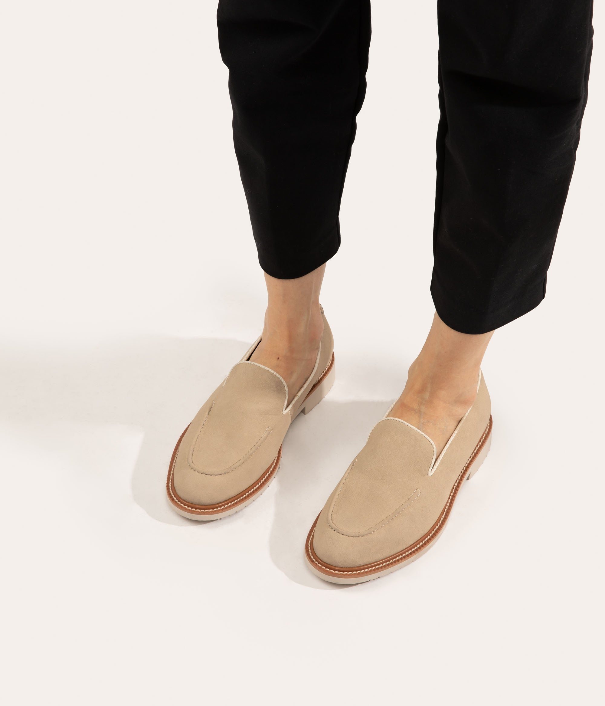 Tan loafer shoes size 42 , new with no tag Made in Maine Vibram Penny Loafer | Sperry main image 4