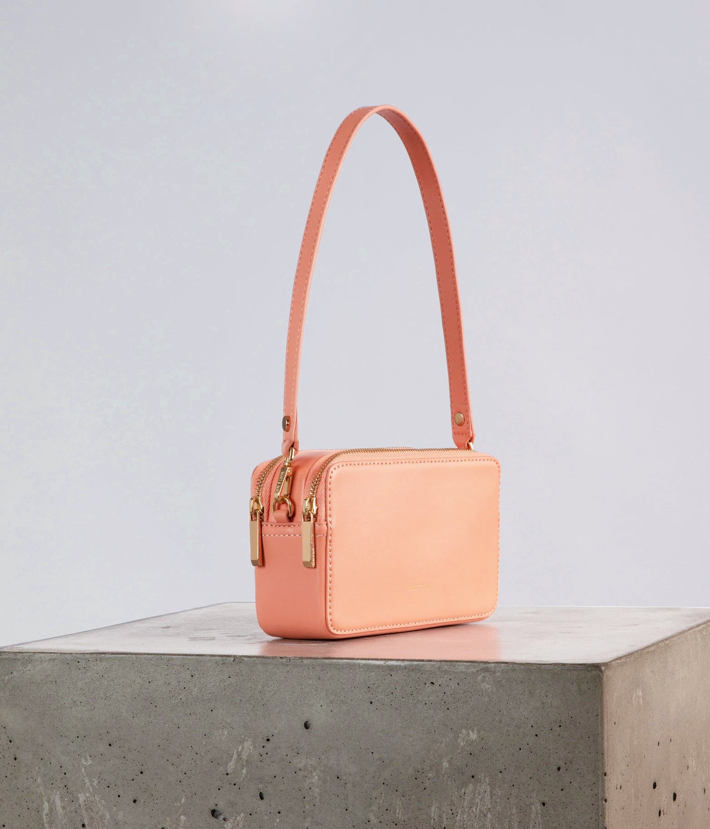 FARAH Vegan Crossbody - UPPEAL™ | Color: Orange - variant::lustre