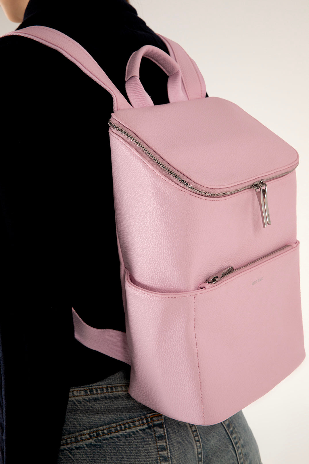 BRAVE Vegan Backpack - Grain | Color: Coal- variant::coal