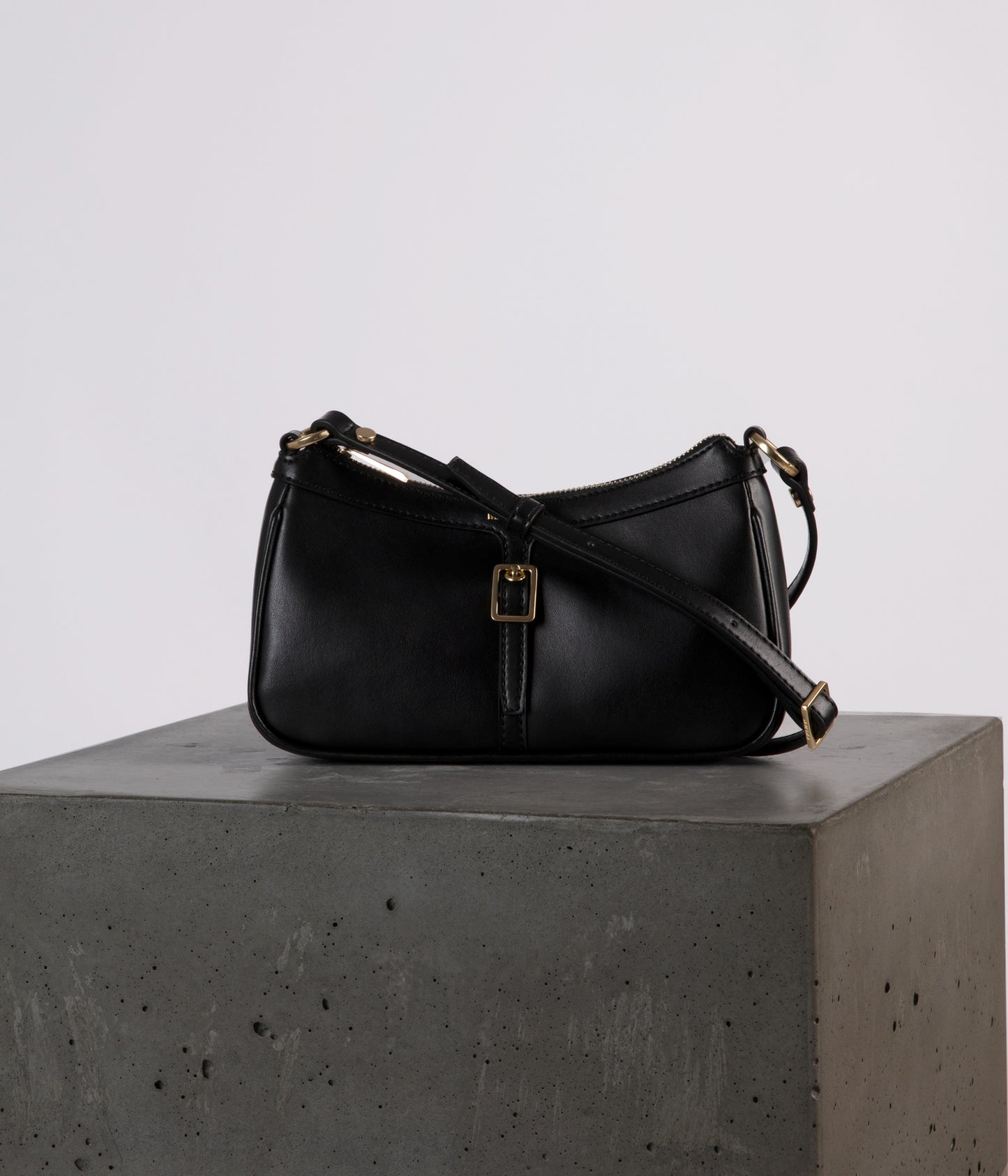 Verona Vegan Crossbody Bag - UPPEAL™ | Color: Black - variant::black