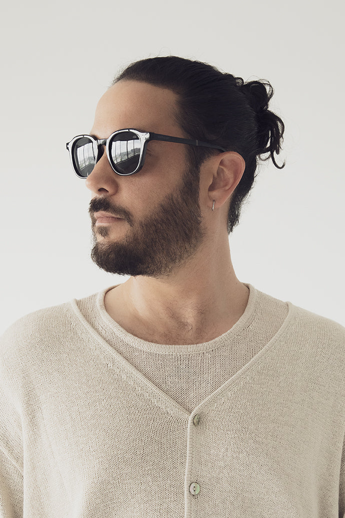 NIKA Round Foldable Recycled Sunglasses | Color: Tortoise - variant::tortoise
