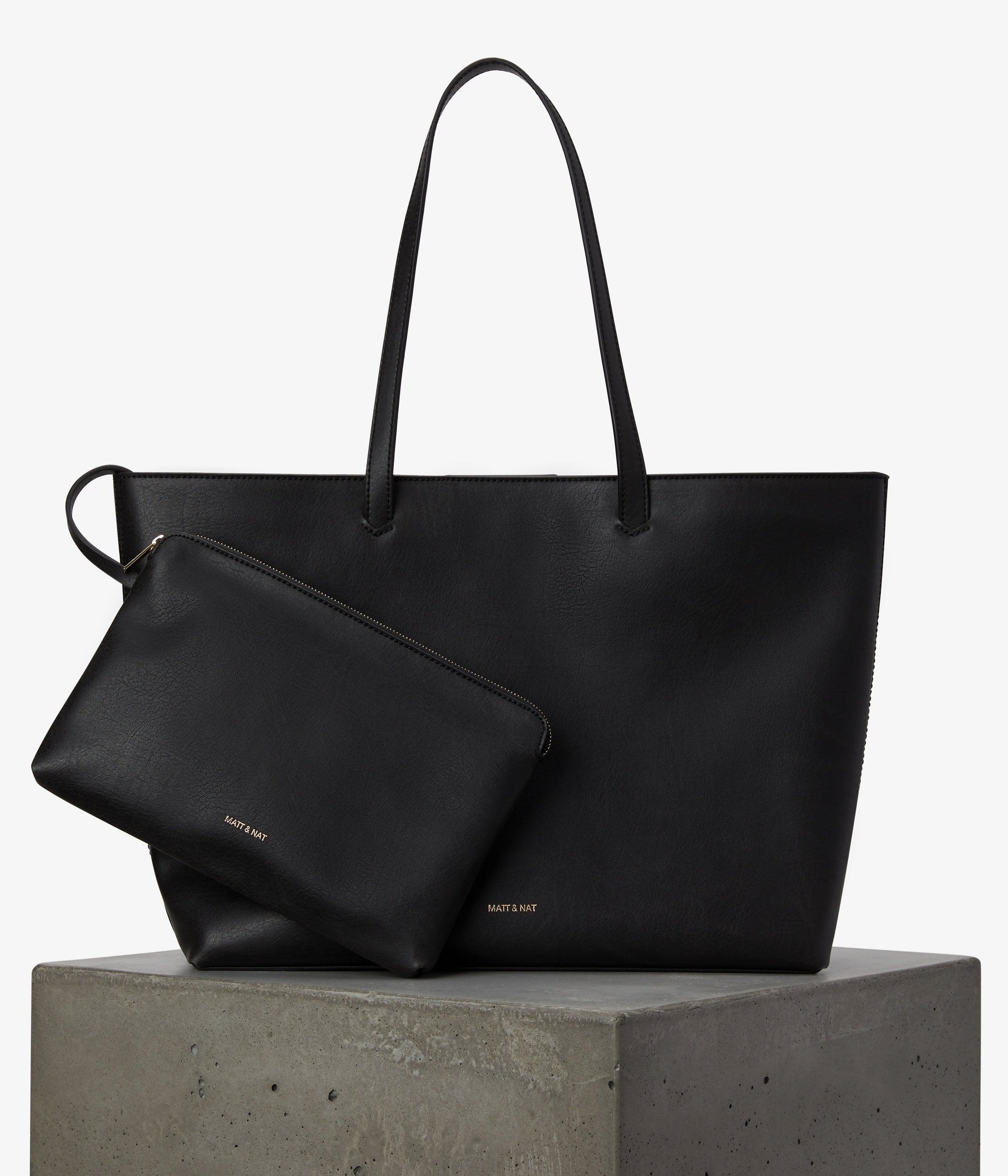 SS21-STUDIO901-Nivi-Black-6.