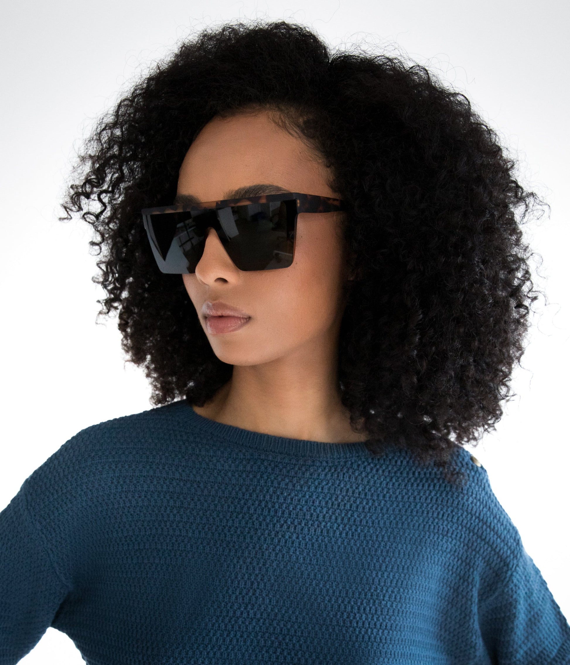 LYN Brown Square Sunglasses | Color: Brown - variant::brown