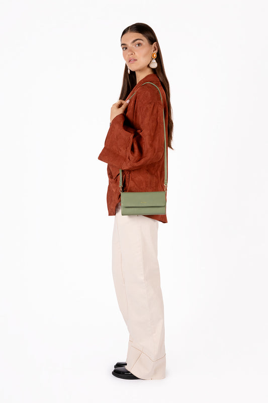 DREWFULL Vegan Crossbody Bag – Forum | Color: Fennel - variant::fennel