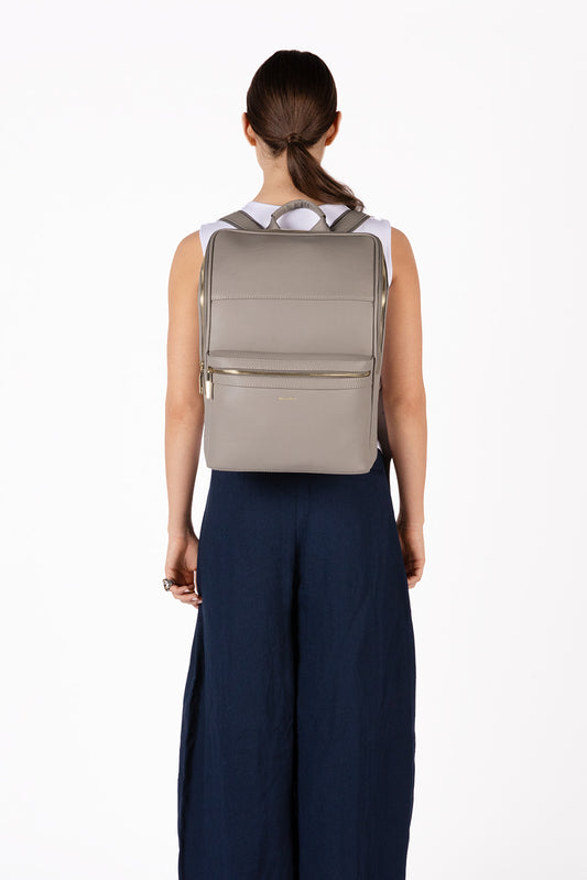 REMI Vegan Backpack – Grain | Color: Plateau - variant::plateau